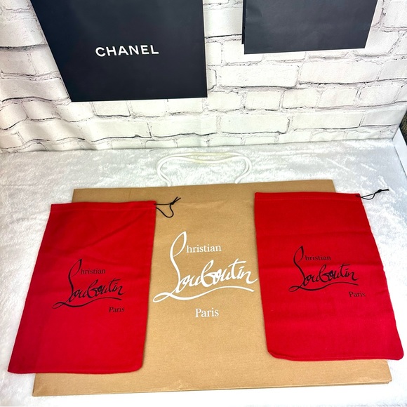 Christian Louboutin LARGE SIZE shopping bag and 2 dust bags EXCELLENT LOOK NEW - Picture 1 of 16